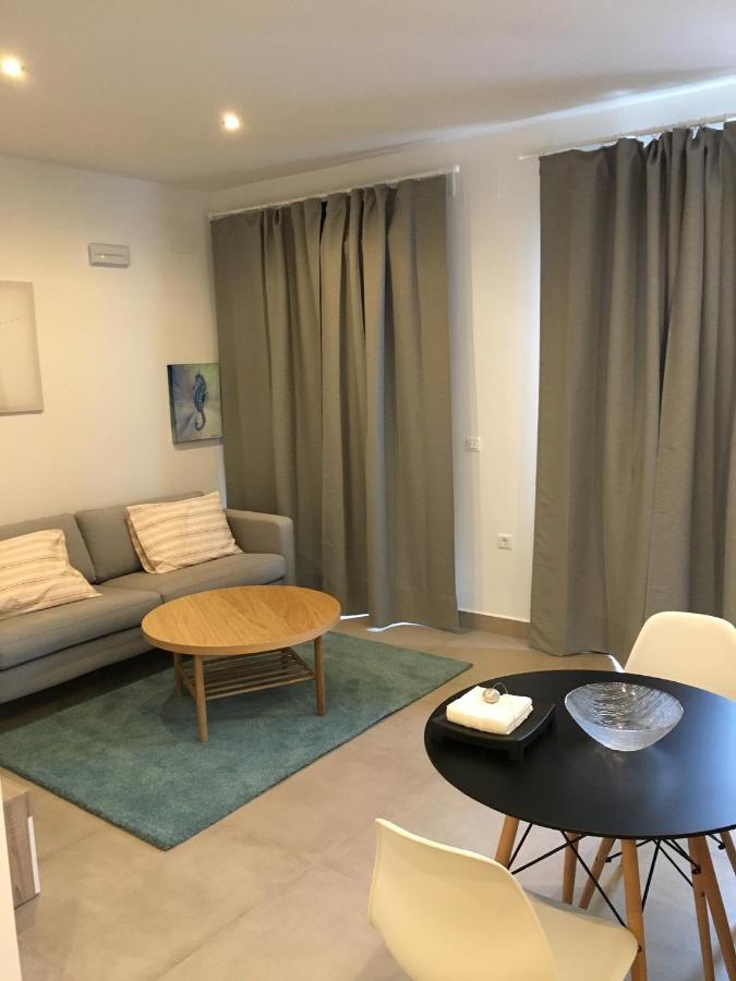 Apartamento Cristina Эль-Ромпидо Экстерьер фото